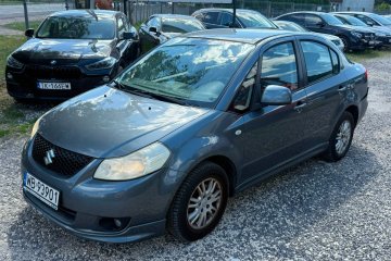 1.6 107KM Sedan